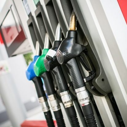 SP reduz ICMS de gasolina para 18% e espera queda do preço